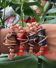 Load image into Gallery viewer, Crystal Mode Gracelets
